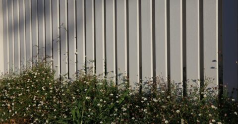 Drevoplastove ploty jako moderni alternativa tradicniho oploceni
